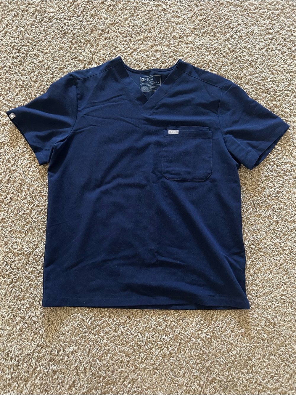 Navy Leon™ - Three-Pocket Scrub Top